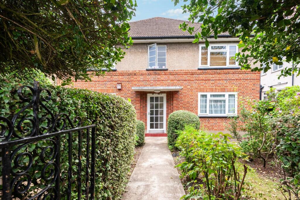 Main image of property: Park Road, Kingston upon Thames
