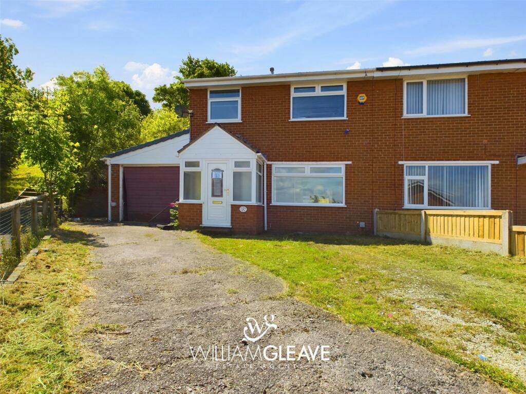 3 bedroom semidetached house for sale in Deans Close, Bagillt