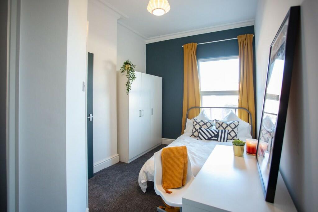 Additional property image - Bouverie Street, Chester, Cheshire, CH1