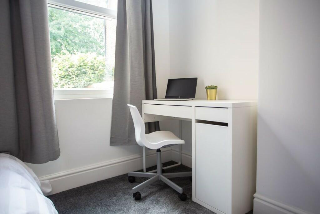 Additional property image - Bouverie Street, Chester, Cheshire, CH1
