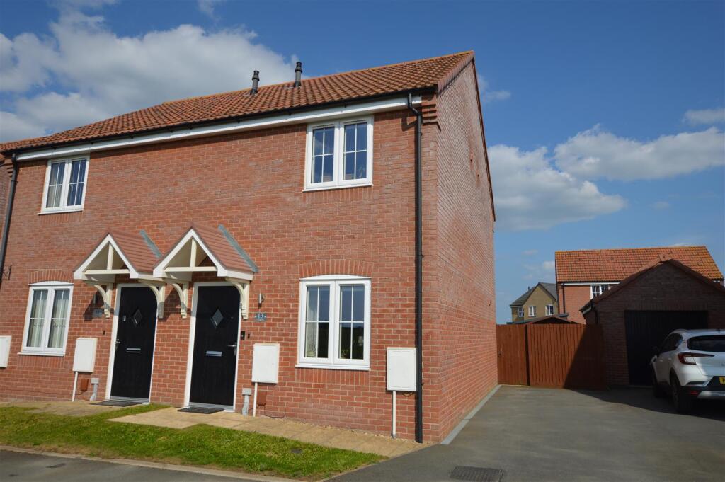 Main image of property: Elm Close, Crowland, Peterborough