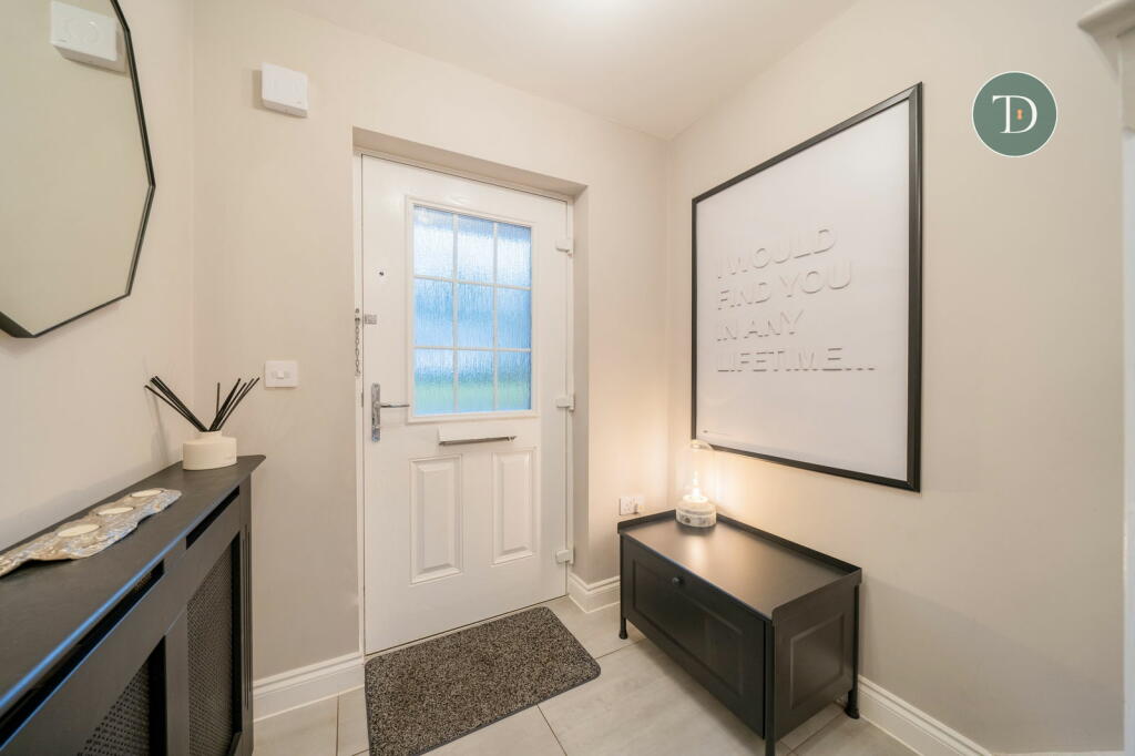 Additional property image - Sentry Grove, Hooton, Cheshire, CH66