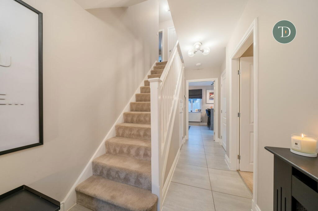 Additional property image - Sentry Grove, Hooton, Cheshire, CH66