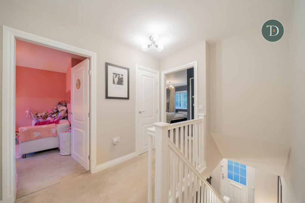 Additional property image - Sentry Grove, Hooton, Cheshire, CH66