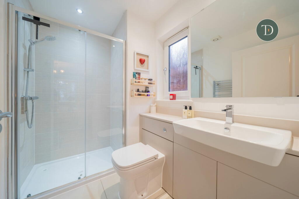 Additional property image - Sentry Grove, Hooton, Cheshire, CH66