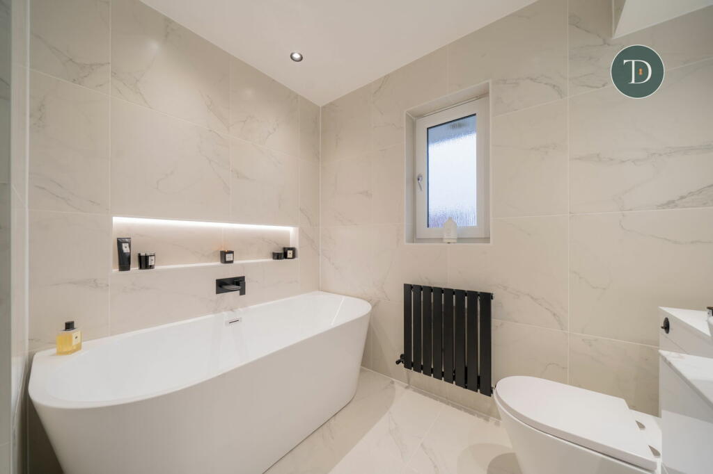Additional property image - Sentry Grove, Hooton, Cheshire, CH66