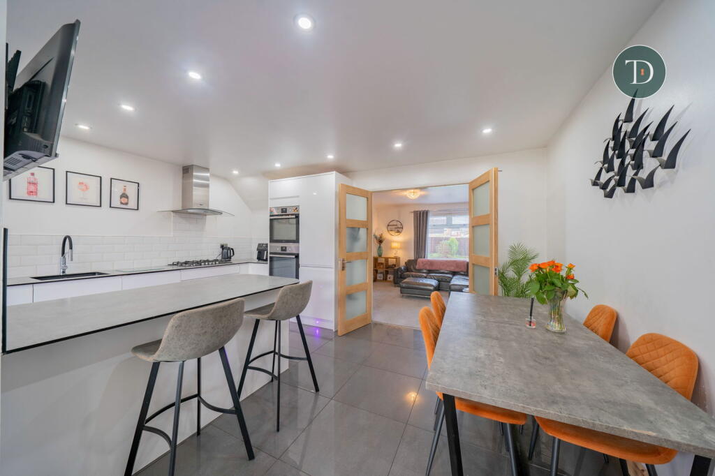 Additional property image - Larchdale Close, Whitby, Ellesmere Port, CH66