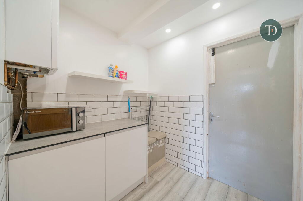 Additional property image - Larchdale Close, Whitby, Ellesmere Port, CH66