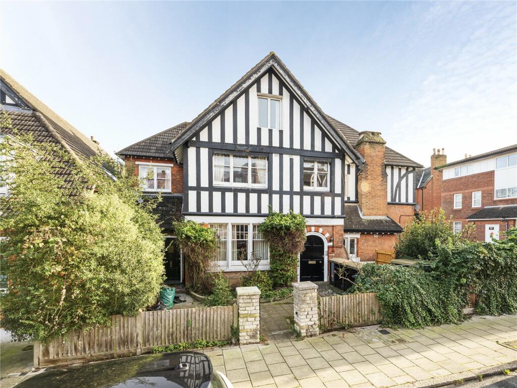 1 bedroom apartment for sale in Farnan Road, Streatham, SW16