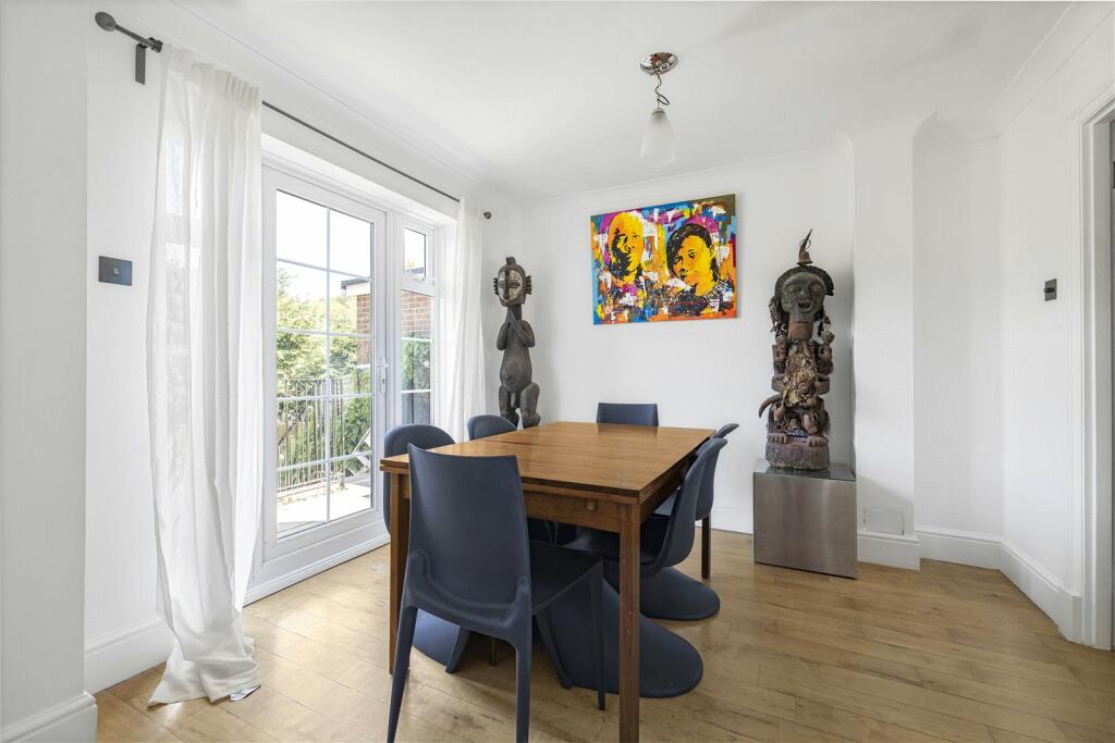 Additional property image - Dornford Gardens, Coulsdon, CR5