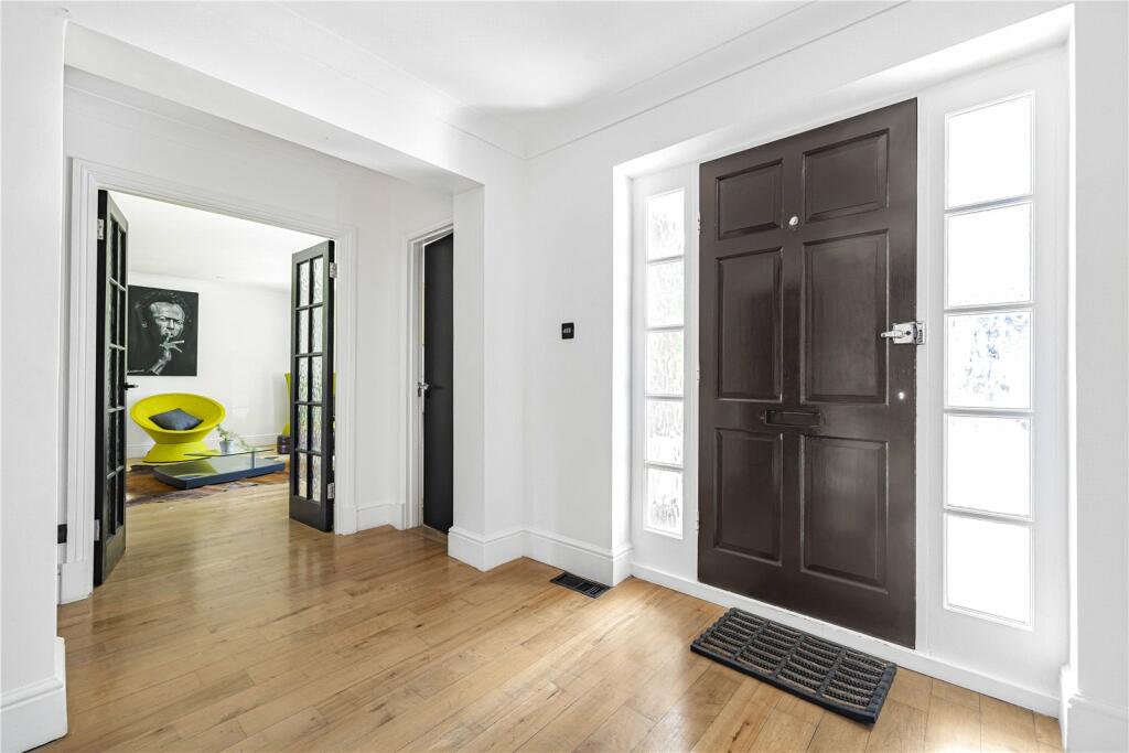 Additional property image - Dornford Gardens, Coulsdon, CR5