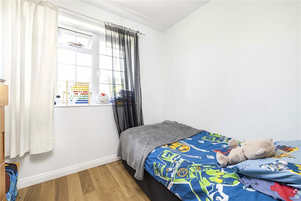 Additional property image - Dornford Gardens, Coulsdon, CR5