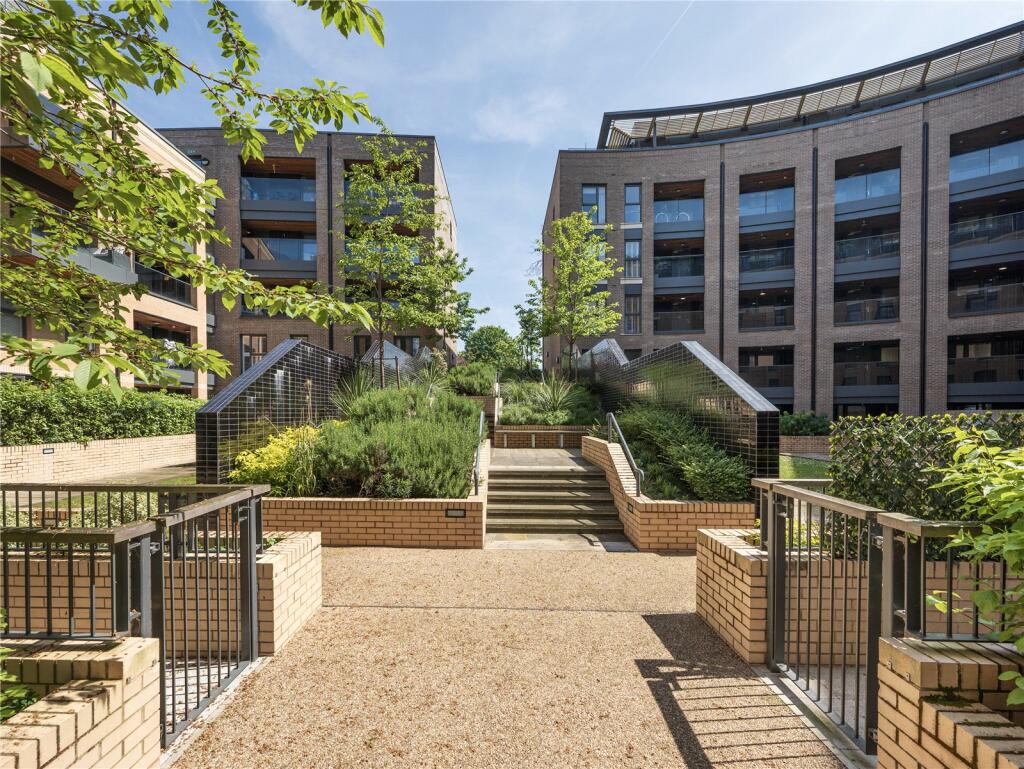 Main image of property: Bradley Road, Clapham, SW4
