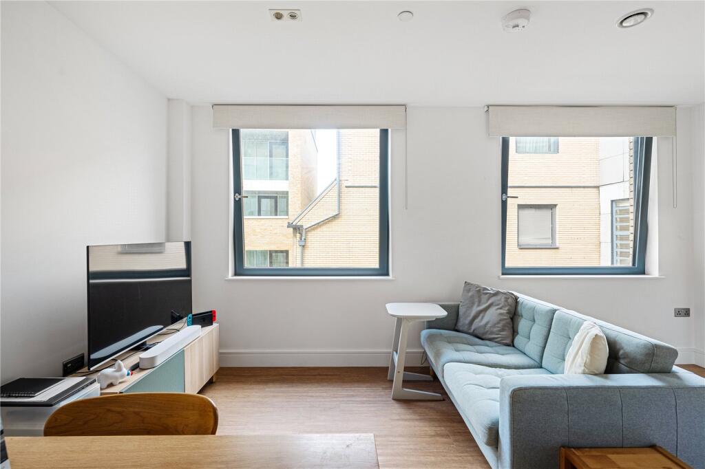 Main image of property: Red Lion Square, Wandsworth, London, SW18