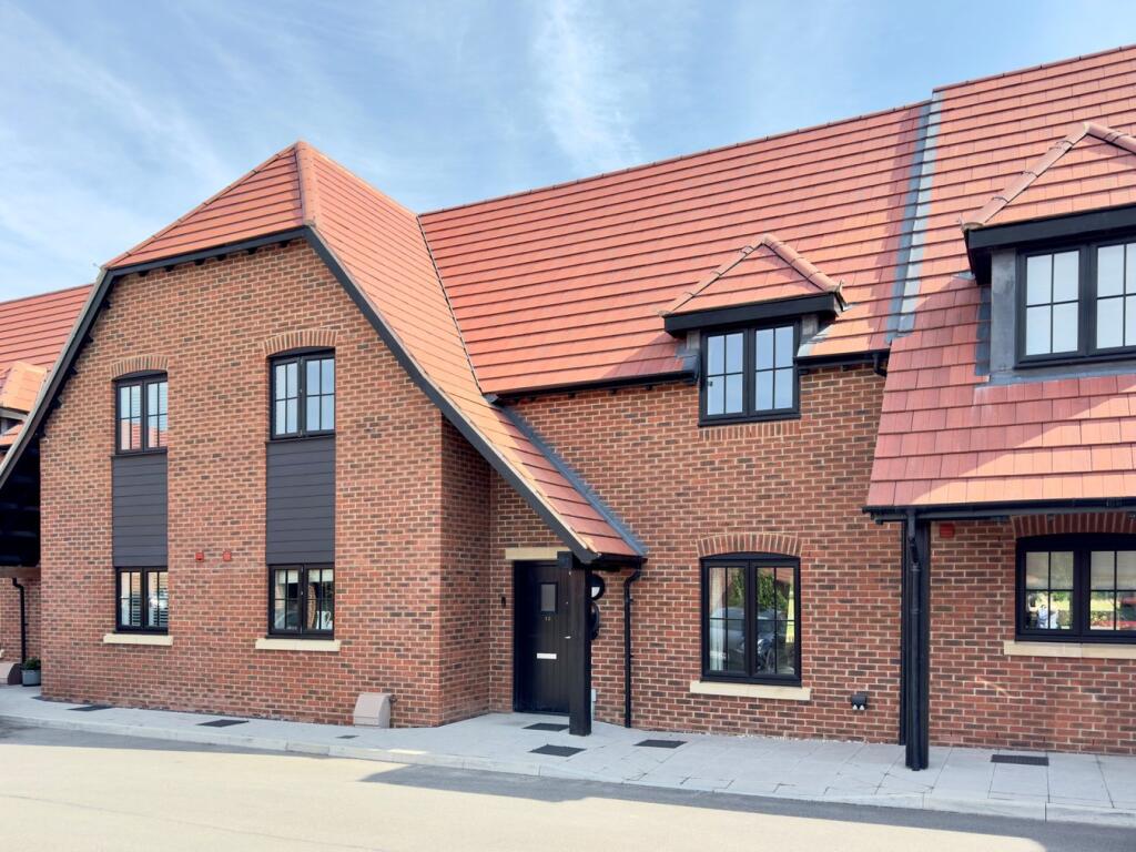 Main image of property: Meadow Court, East Challow, Wantage, OX12