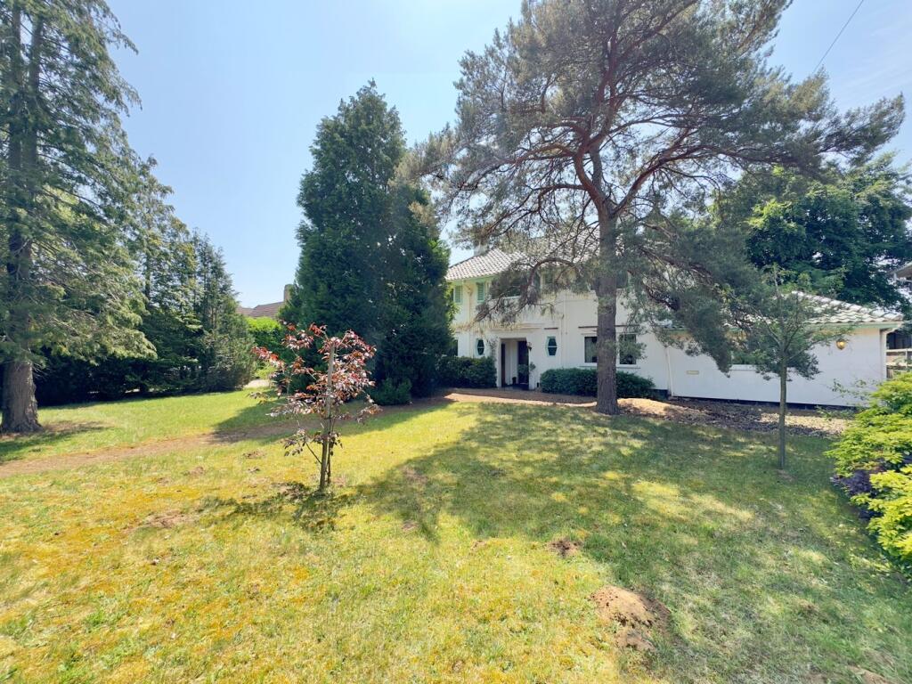 Main image of property: Faringdon Road, Frilford Heath, Abingdon, OX13