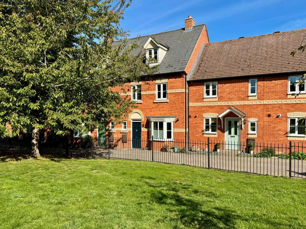 Main image of property: Chapel Close, Wantage, OX12