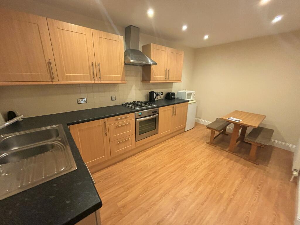 Additional property image - Bon Accord Square, Aberdeen, Aberdeenshire