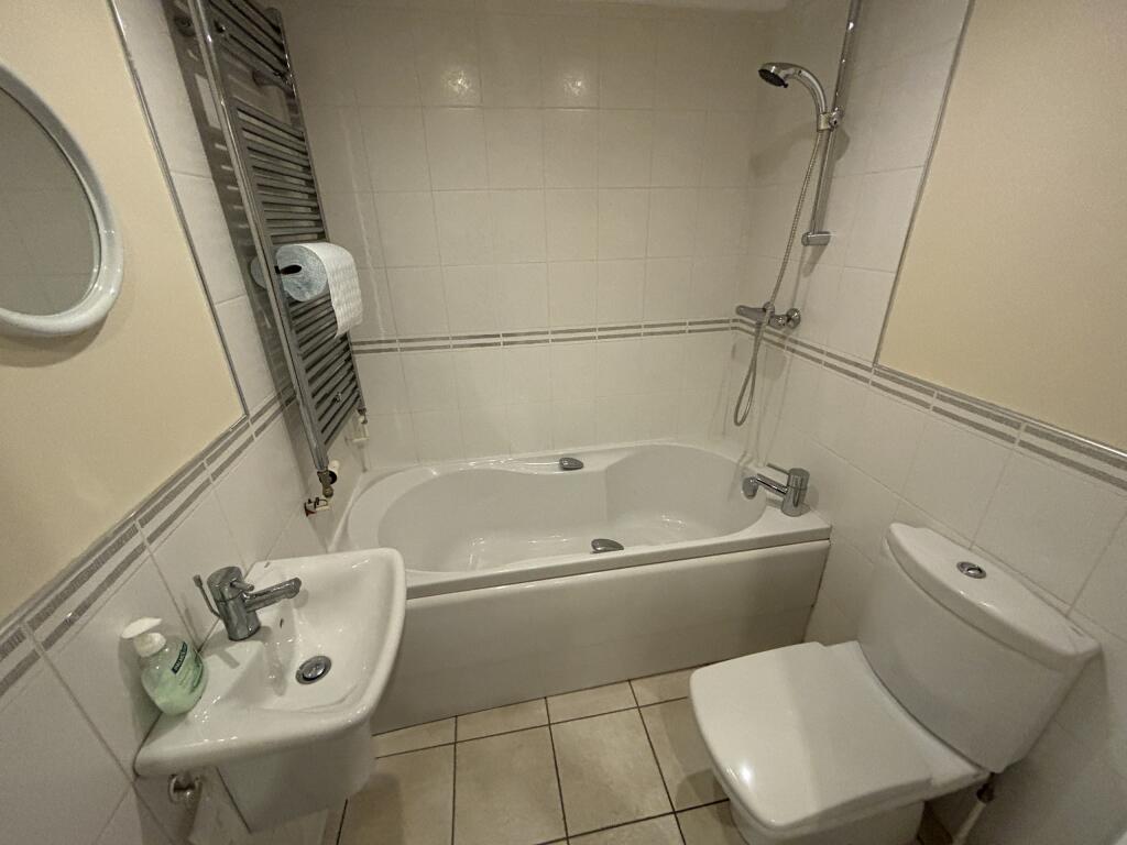 Additional property image - Bon Accord Square, Aberdeen, Aberdeenshire
