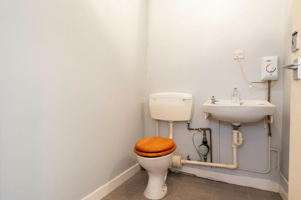Additional property image - -44 High Street, Brechin, Angus