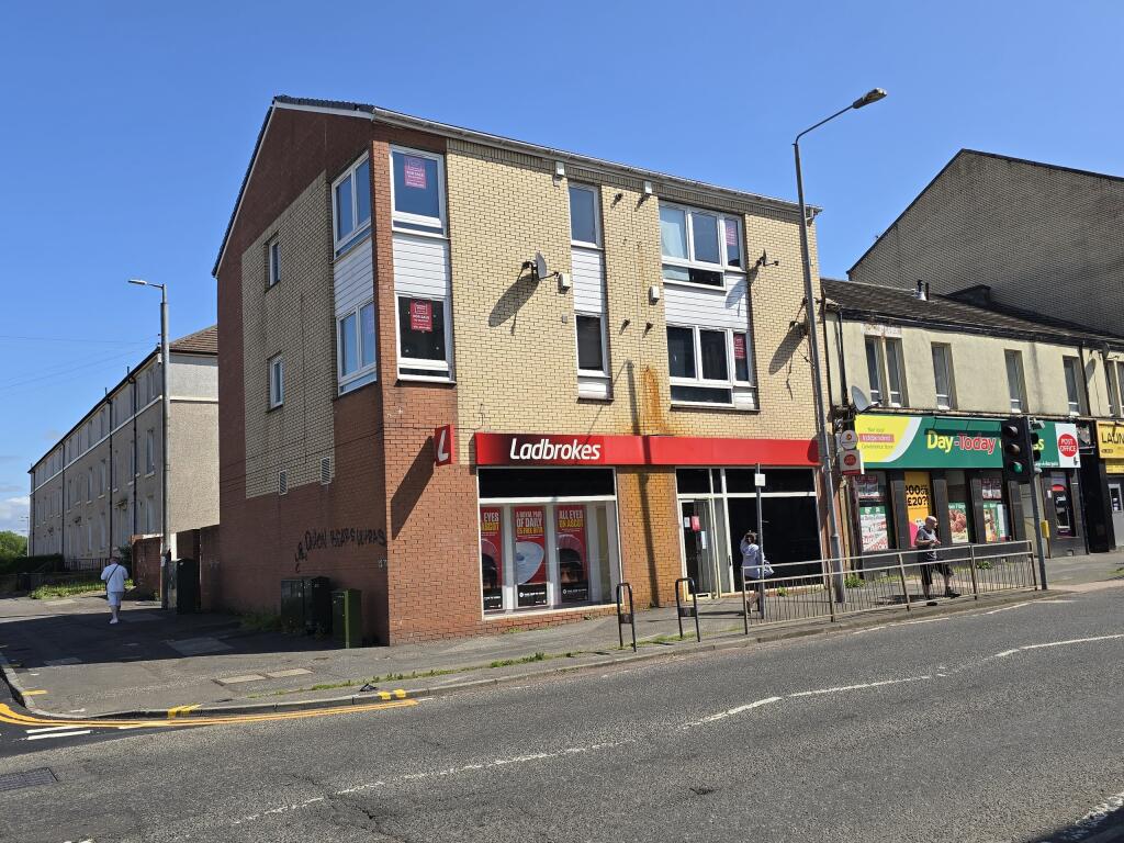 Main image of property: Flat 2/1, 8 McNair Street, Glasgow