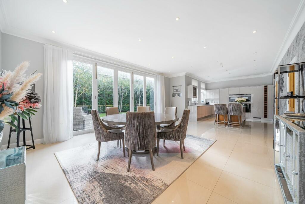 Additional property image - Oldfield Road, Bromley