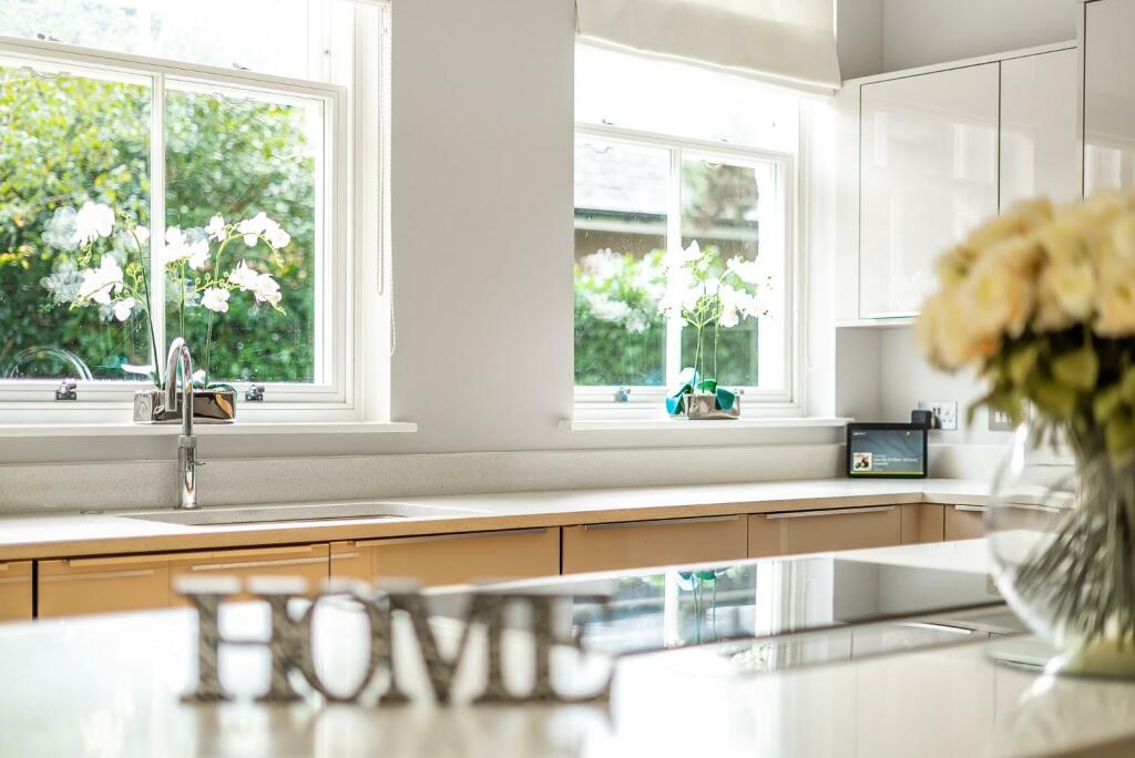 Additional property image - Oldfield Road, Bromley
