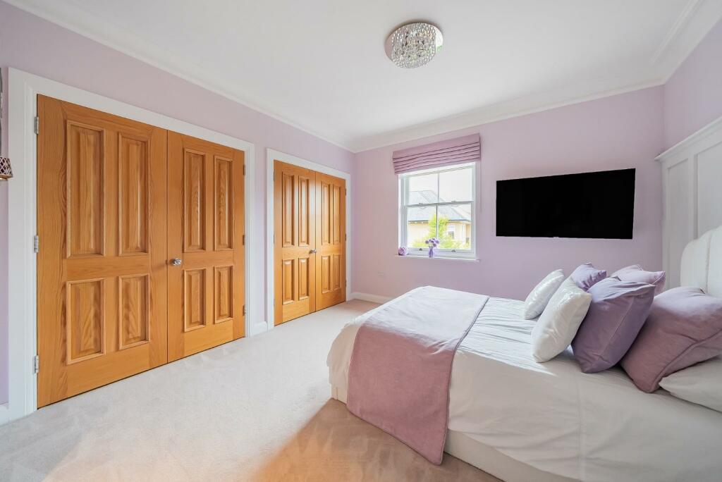 Additional property image - Oldfield Road, Bromley