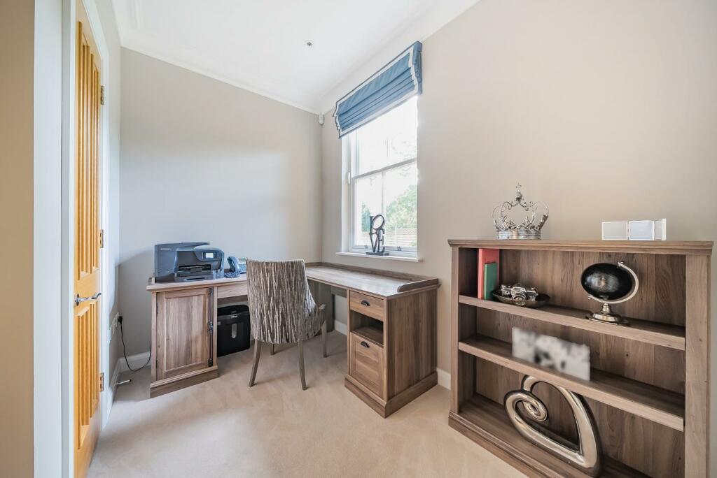 Additional property image - Oldfield Road, Bromley