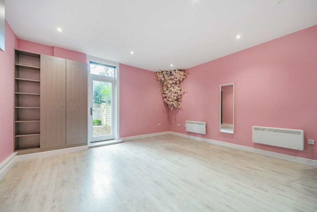 Additional property image - Oldfield Road, Bromley