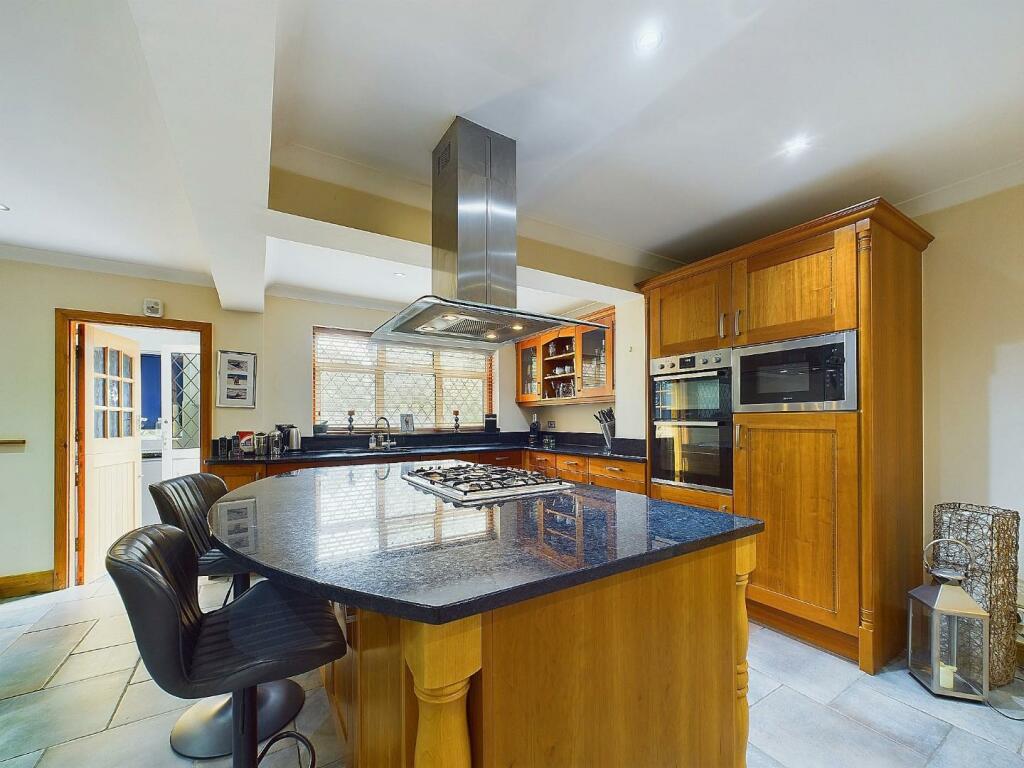 Additional property image - Marlings Park Avenue, Chislehurst