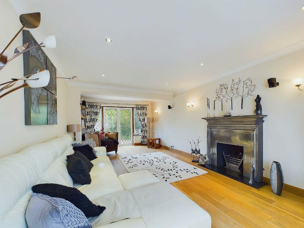 Additional property image - Marlings Park Avenue, Chislehurst