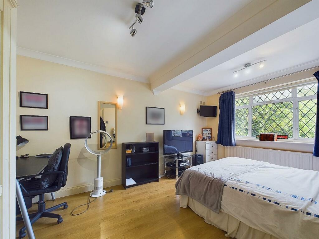 Additional property image - Marlings Park Avenue, Chislehurst