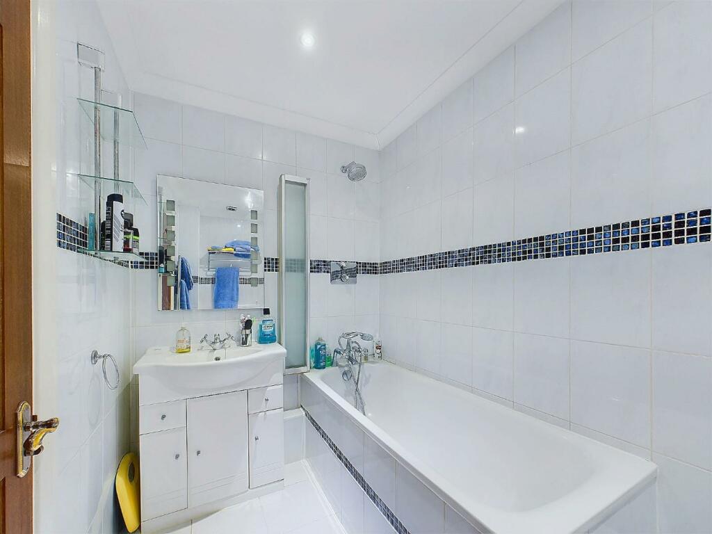 Additional property image - Marlings Park Avenue, Chislehurst