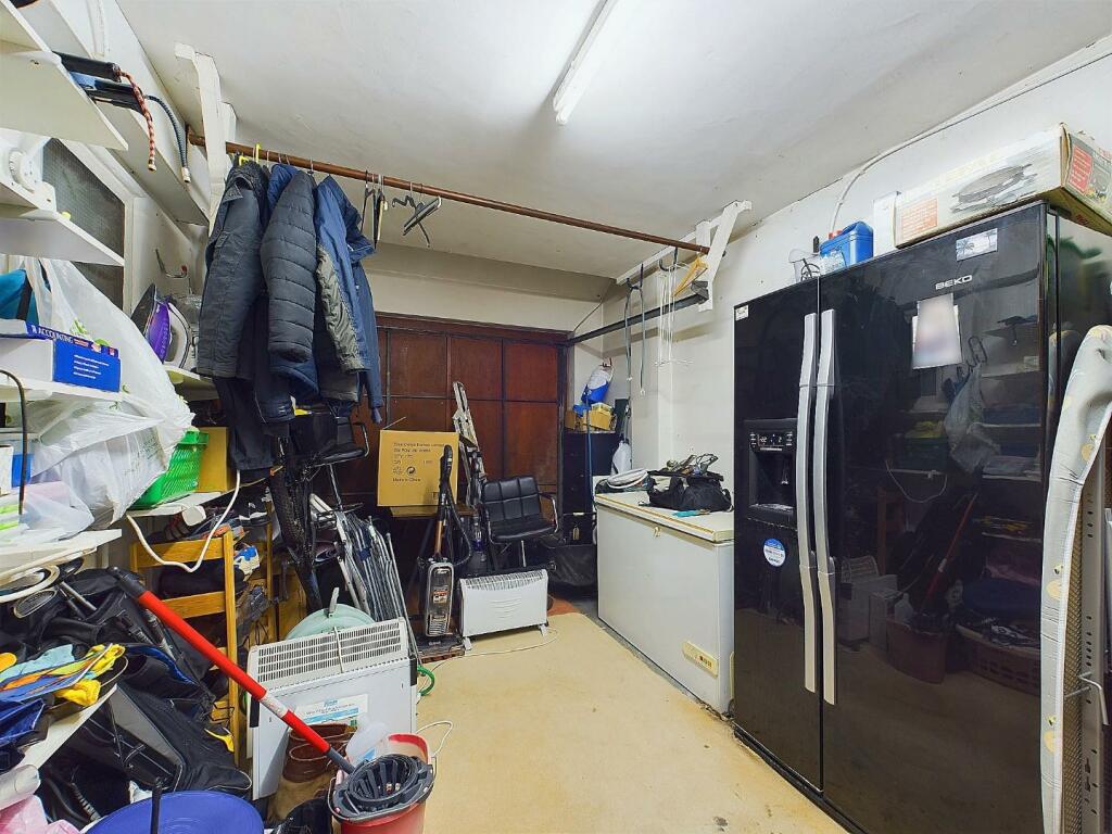 Additional property image - Marlings Park Avenue, Chislehurst
