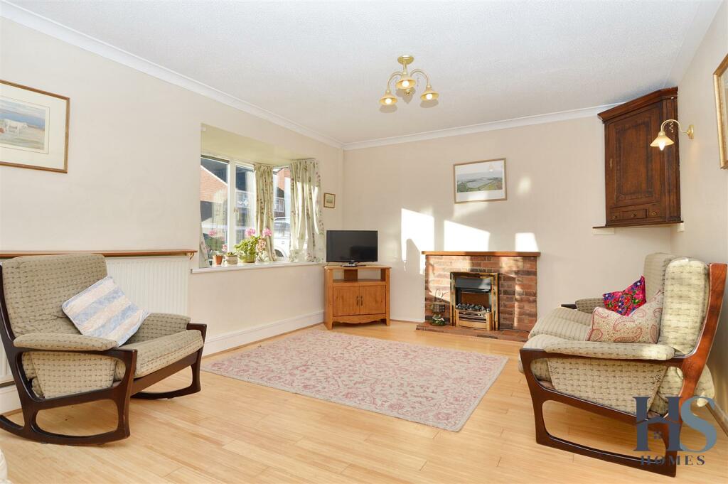 Additional property image - Wain Close, Alcester