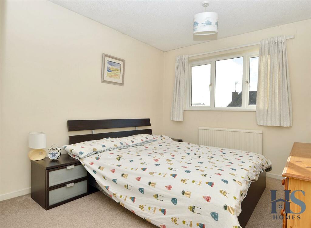 Additional property image - Wain Close, Alcester