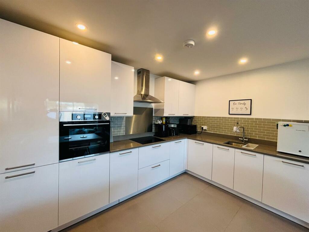 Additional property image - Baldwins Lane, Hall Green