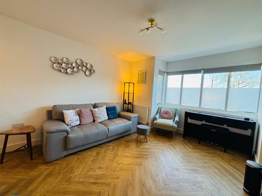 Additional property image - Baldwins Lane, Hall Green