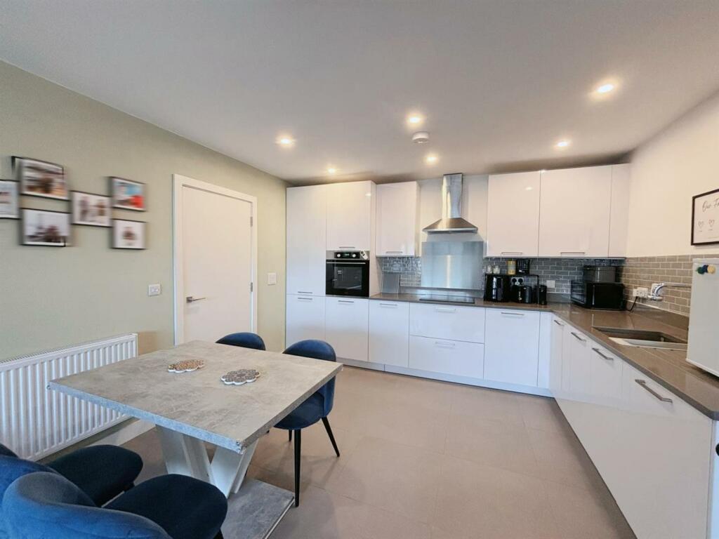 Additional property image - Baldwins Lane, Hall Green