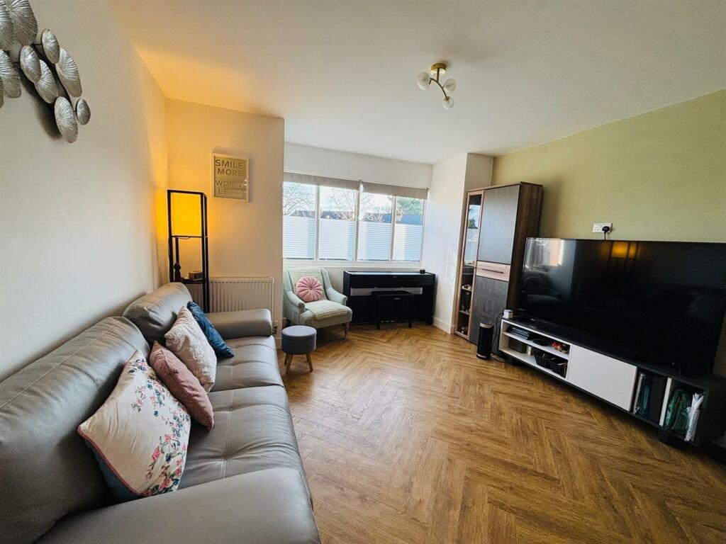 Additional property image - Baldwins Lane, Hall Green