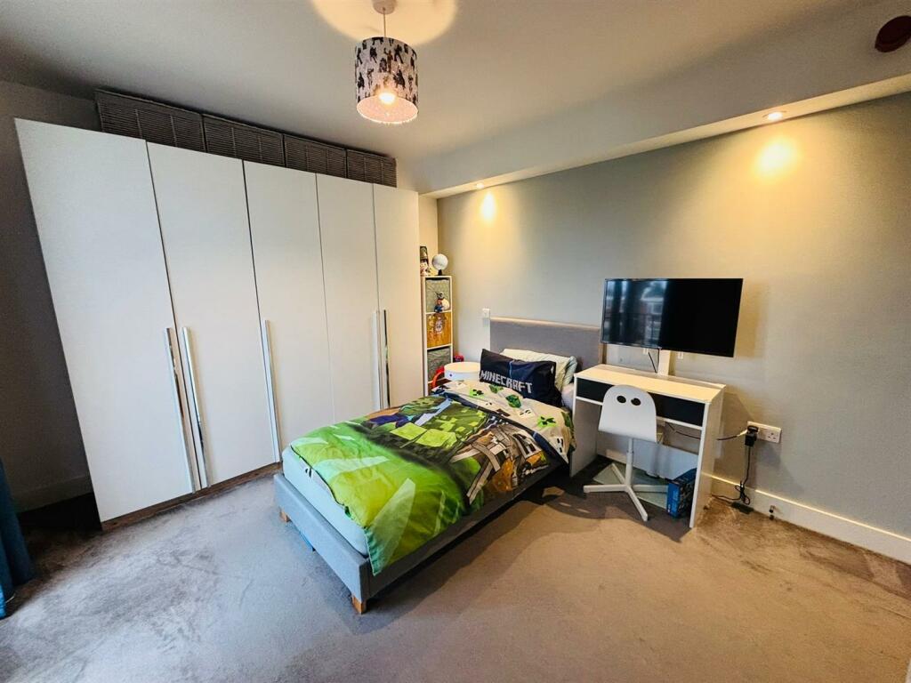 Additional property image - Baldwins Lane, Hall Green