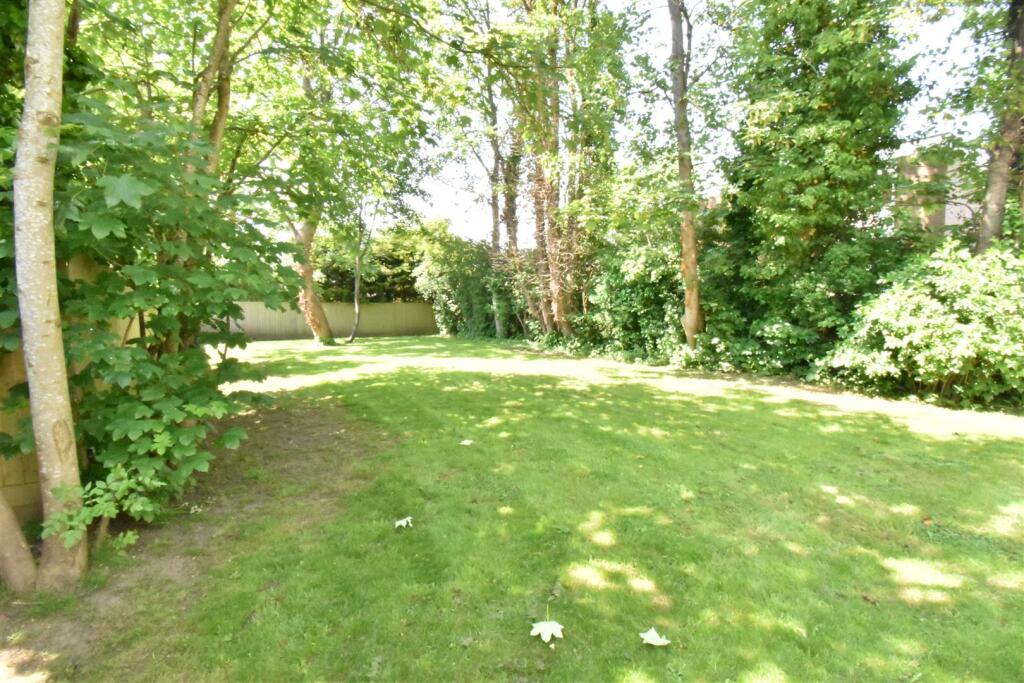 Additional property image - Baldwins Lane, Hall Green