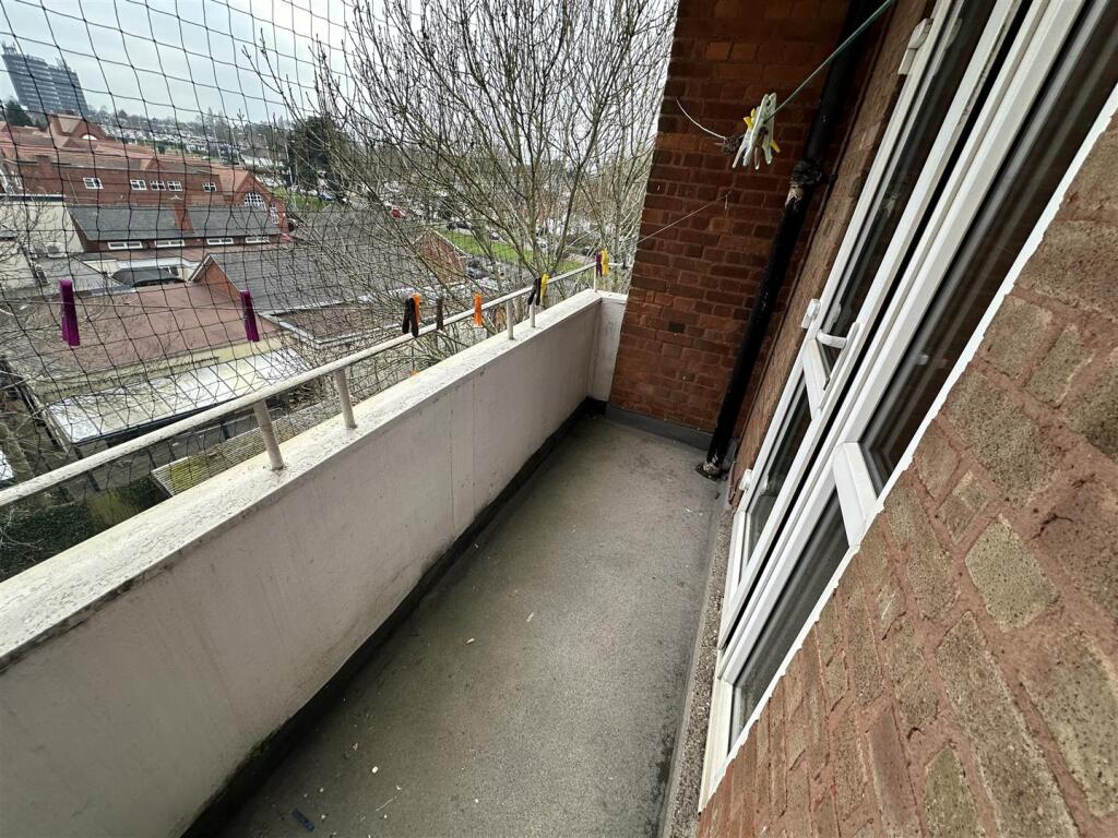 Additional property image - Hob Moor Road, Yardley, Birmingham