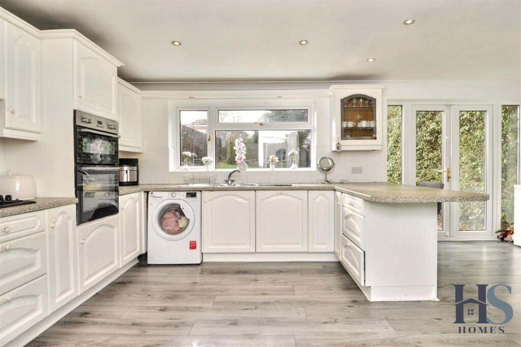 Additional property image - Warmington Road, Sheldon, Birmingham