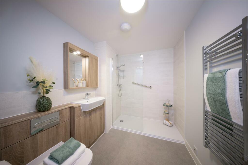 Additional property image - Nash Road, Westwood Cross, Margate