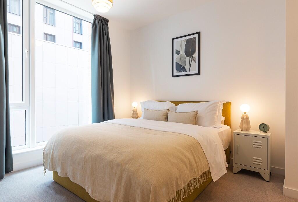 Main image of property: 501 Avebury Boulevard, Milton Keynes, Buckinghamshire, MK9