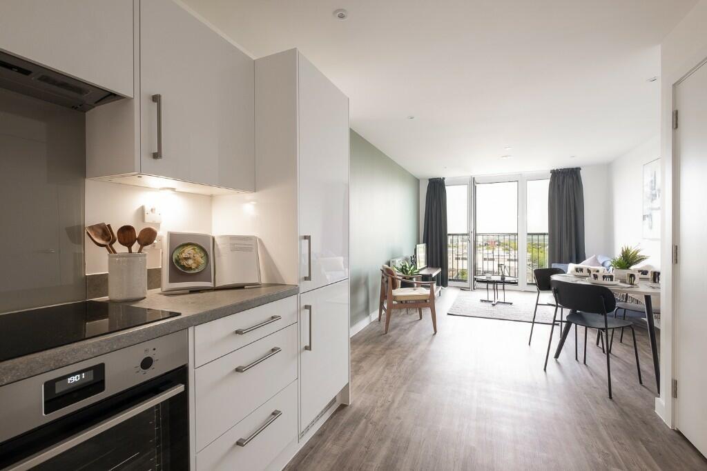 Main image of property: Flat 108, The Almere, 353 Avebury Boulevard, Milton Keynes, Buckinghamshire, MK9