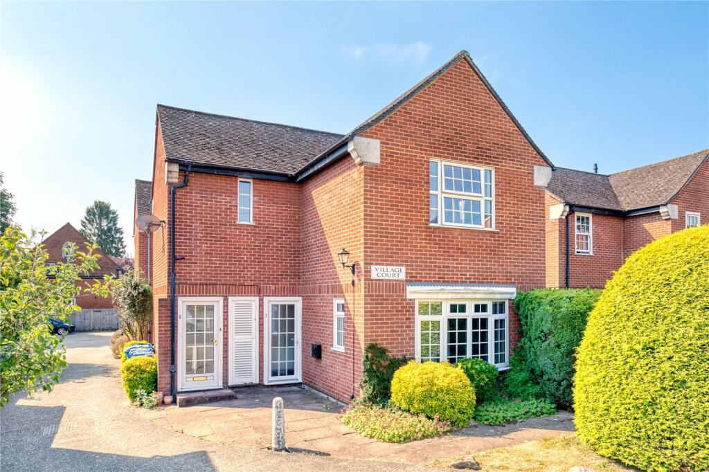 2 bedroom for sale in Upper Village Road, Sunninghill