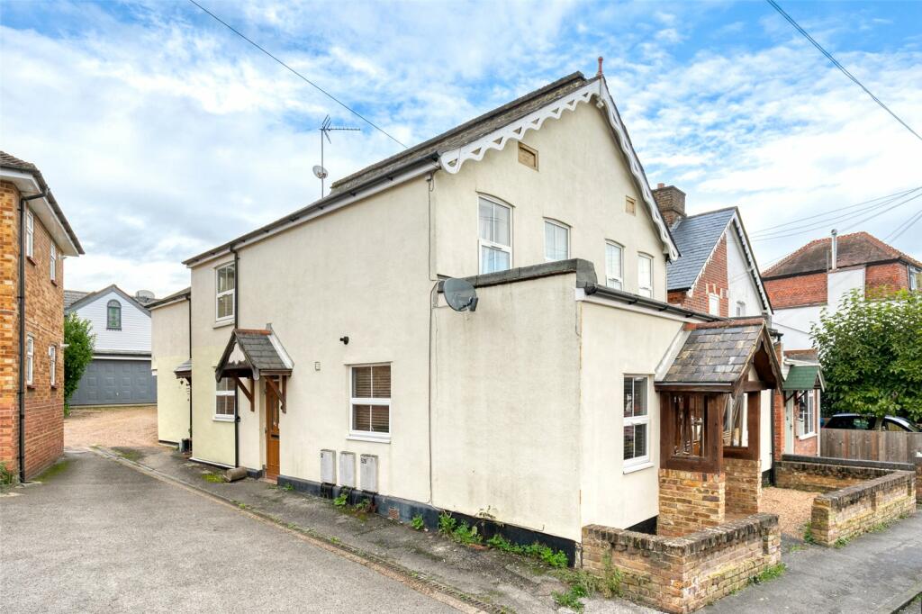 2 bedroom apartment for sale in Upper Village Road, Sunninghill